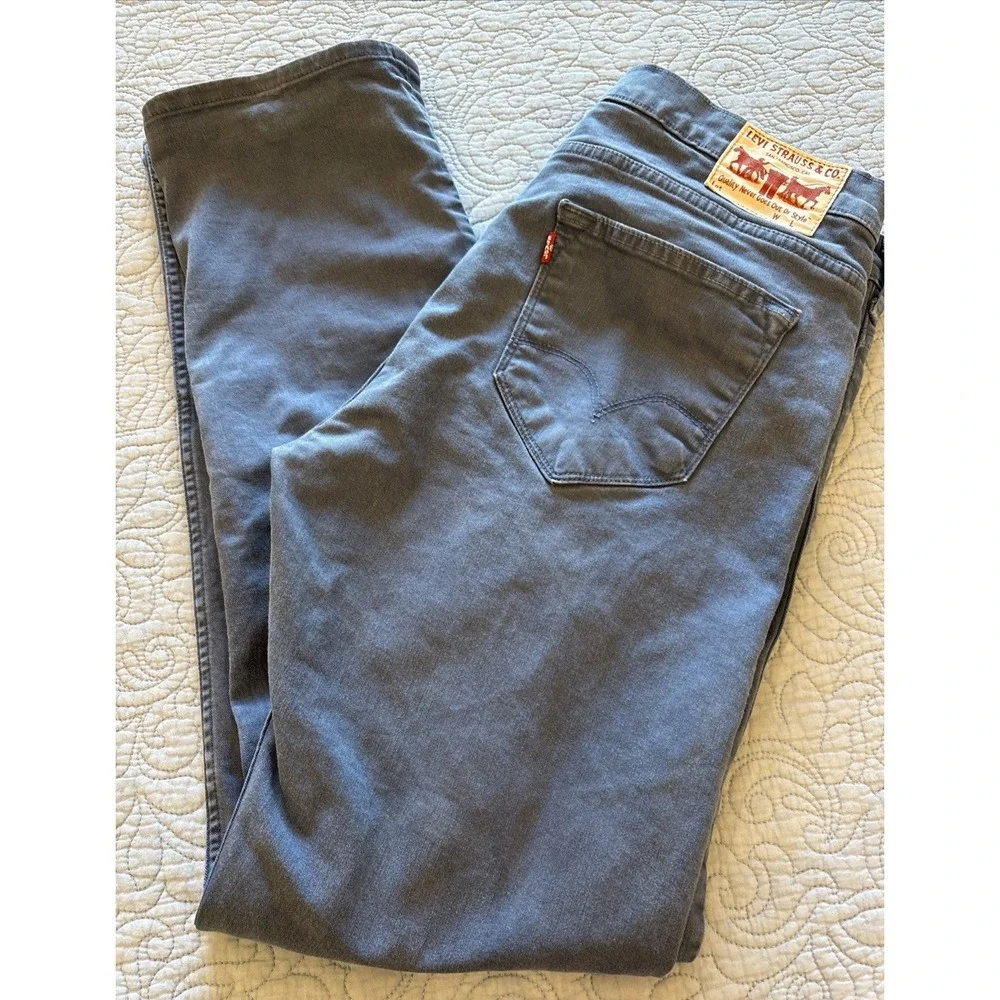 Levi's Men's 504 36W x 34L Regular Straight Fit Jean Blue Preppy Stretch